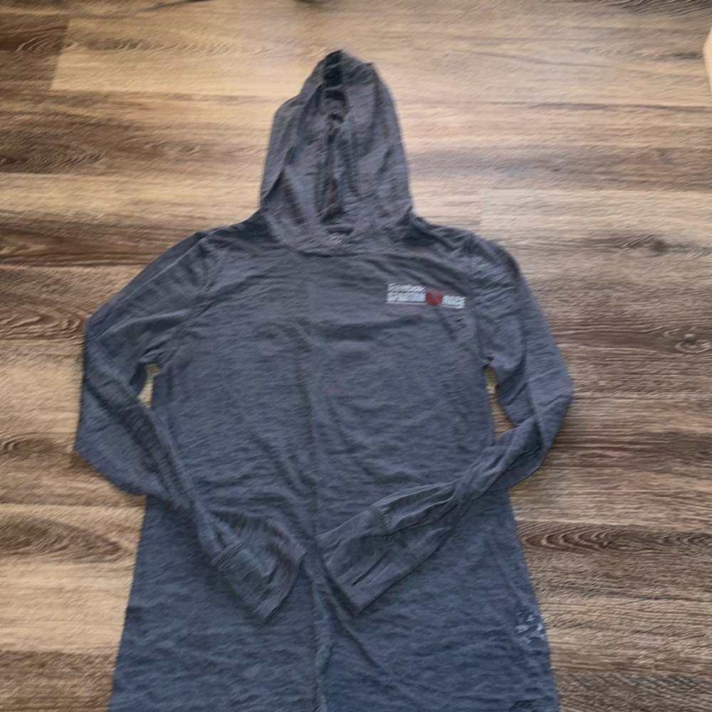 WOMENS M Reebok Spartan Race pullover Hooded THIN shirt gray semi see through